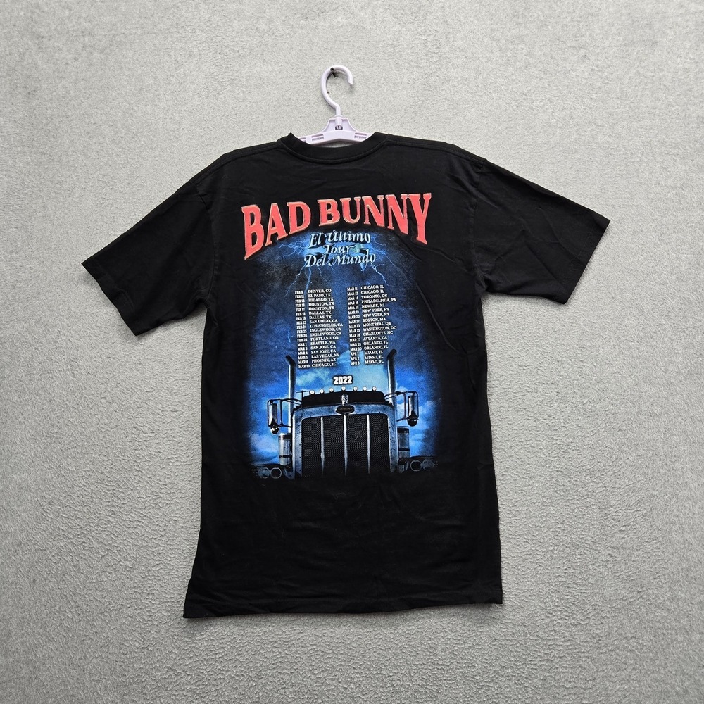 Bad Bunny Men Shirt L Black 2022 El Ultimo Tour Del Mundo Slim Fit